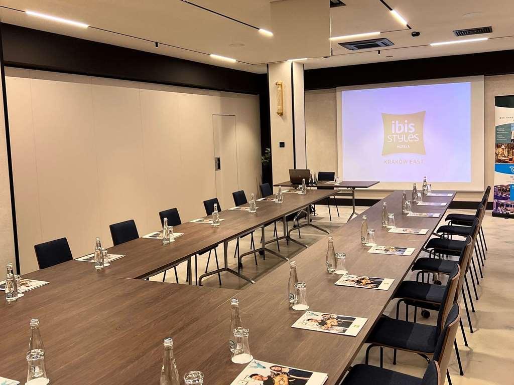 ibis Styles Kraków East Otel Konforlar fotoğraf